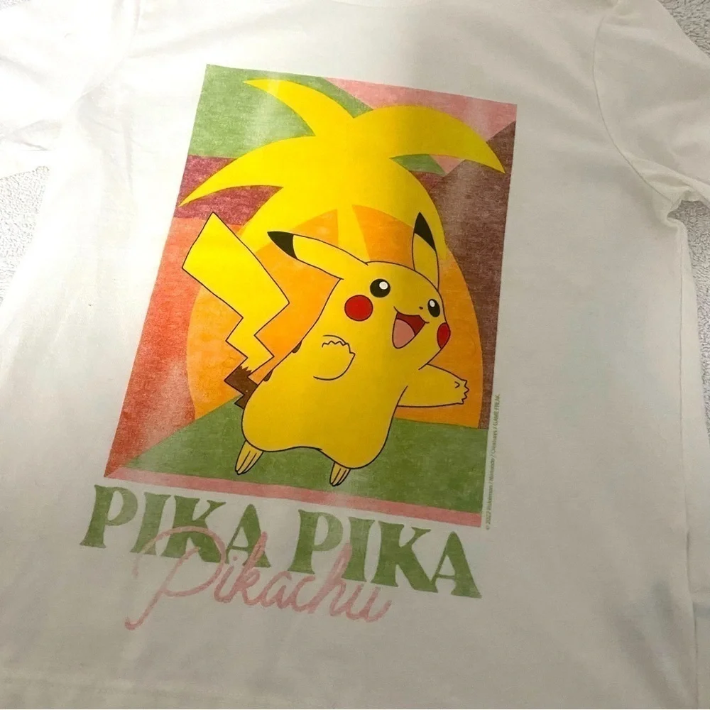 Old Navy Boys Pokémon Palm Sea Salt Pikachu T-Shirt XS (5) “ Pika Pika Pikachu”